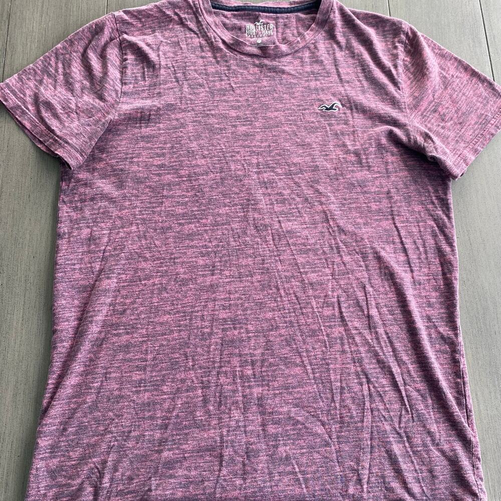 Hollister Must‑Have Tee • Pink/Black • Men’s Medium • 100% Cotton